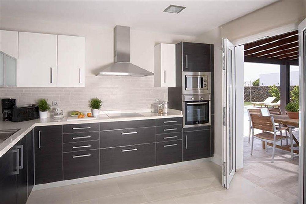 Coral Villas ปูแอร์โตเดลคาร์เมน ภายนอก รูปภาพ