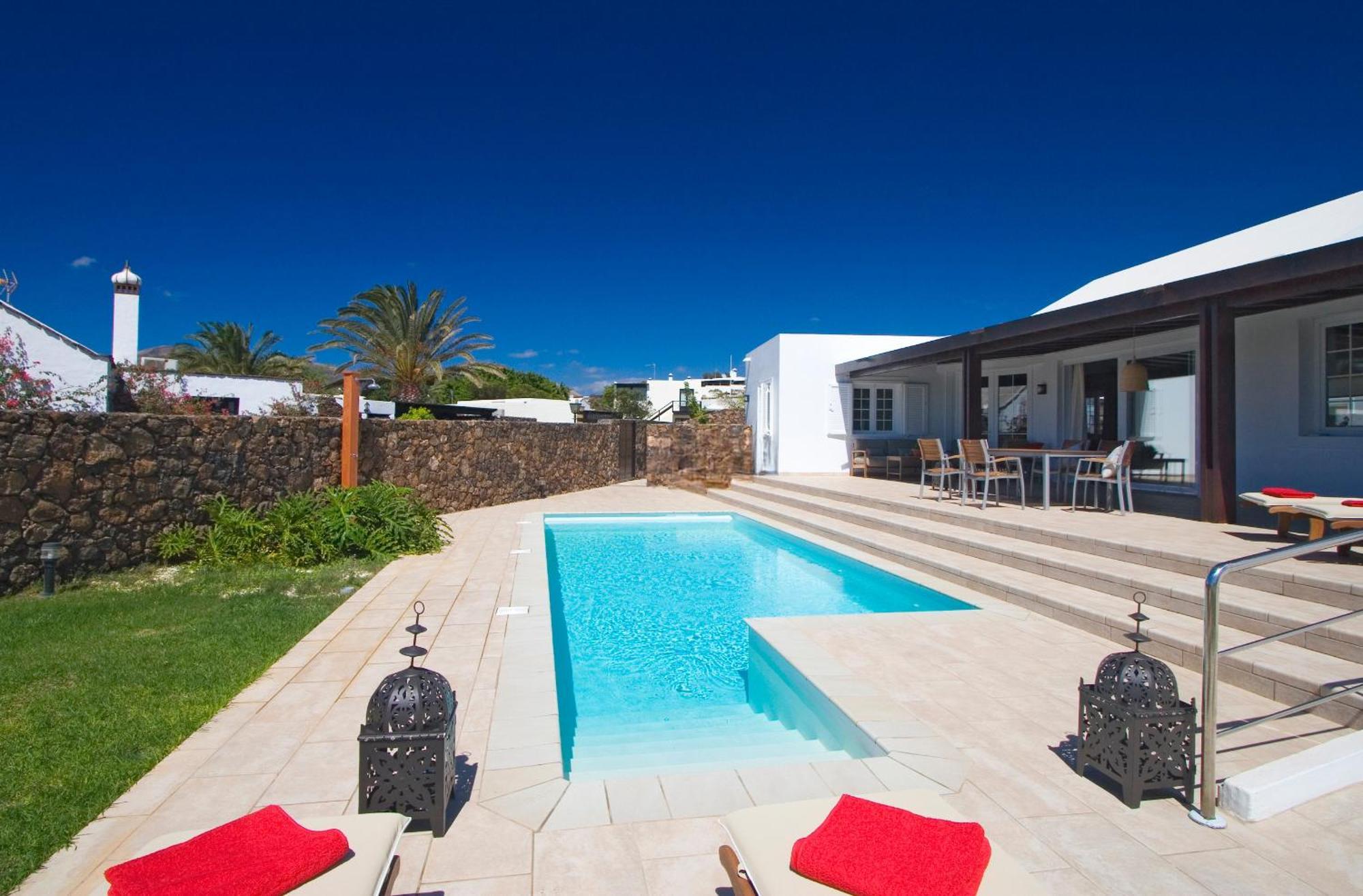 Coral Villas ปูแอร์โตเดลคาร์เมน ภายนอก รูปภาพ